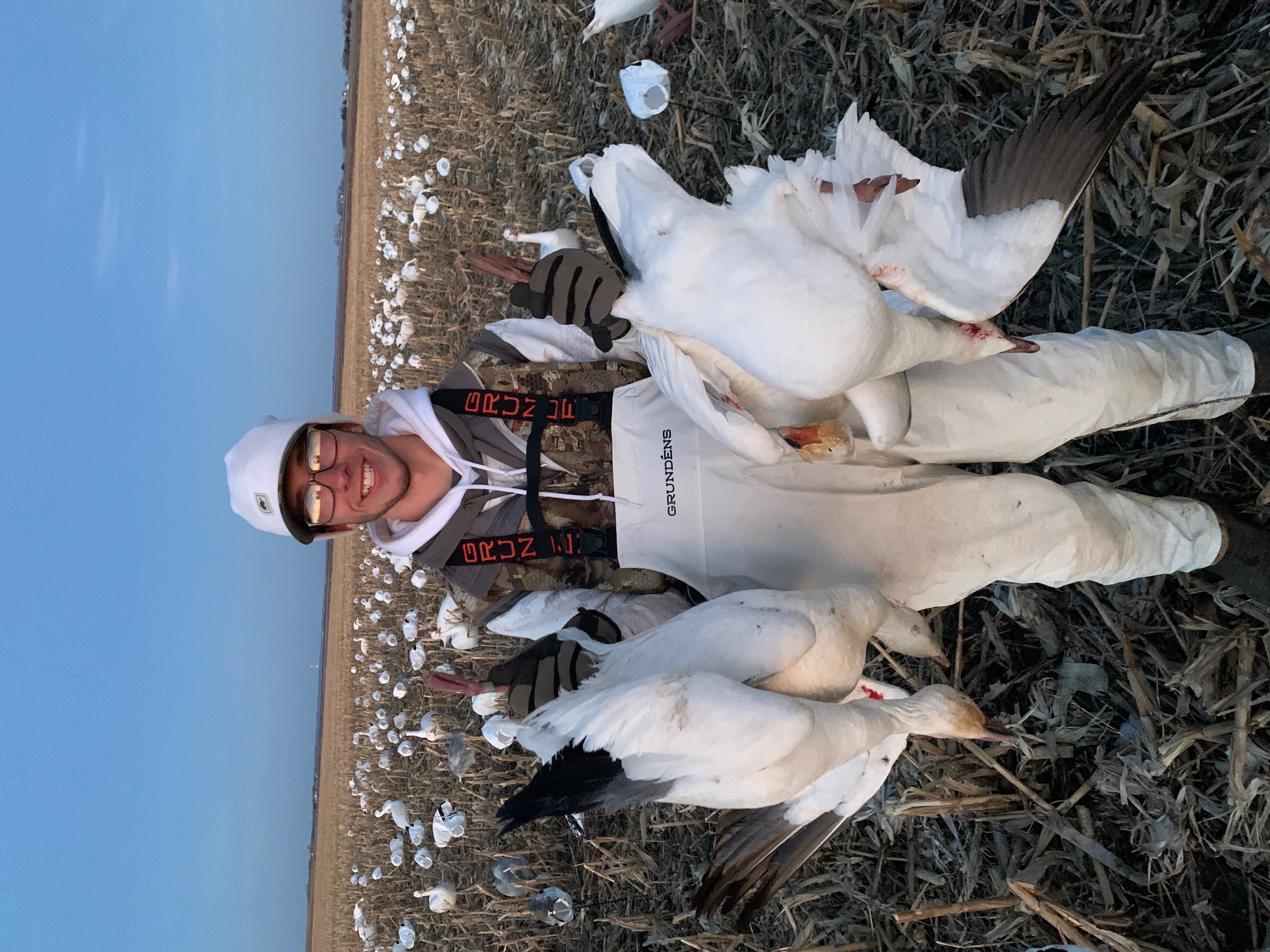 Whiteout Outfitters Spring Snow Goose Hunts IMG_1755.jpg