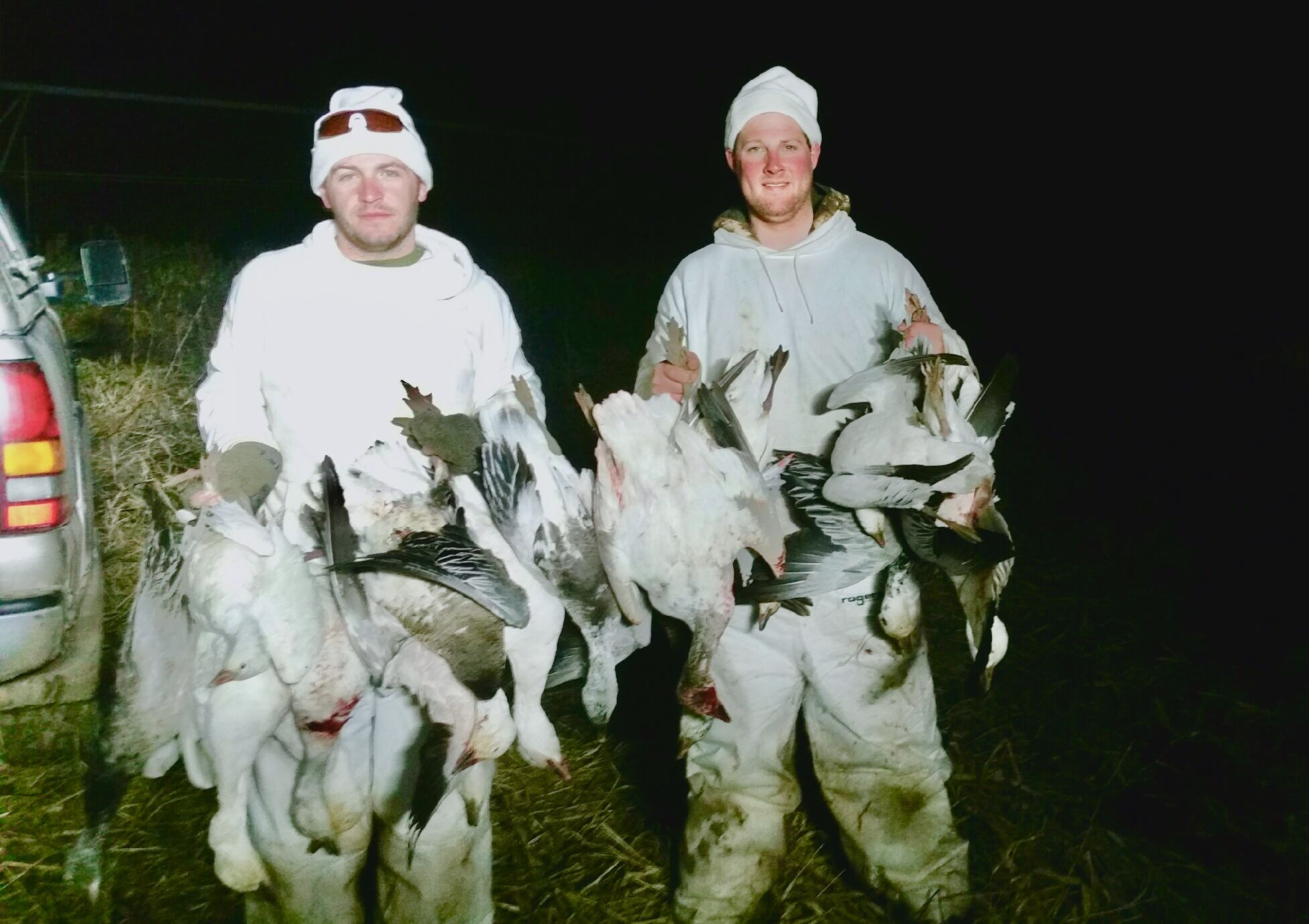 Whiteout Outfitters Spring Snow Goose Hunts IMG_2238.jpg