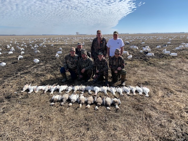 Whiteout Outfitters Spring Snow Goose Hunts IMG_9433.jpg